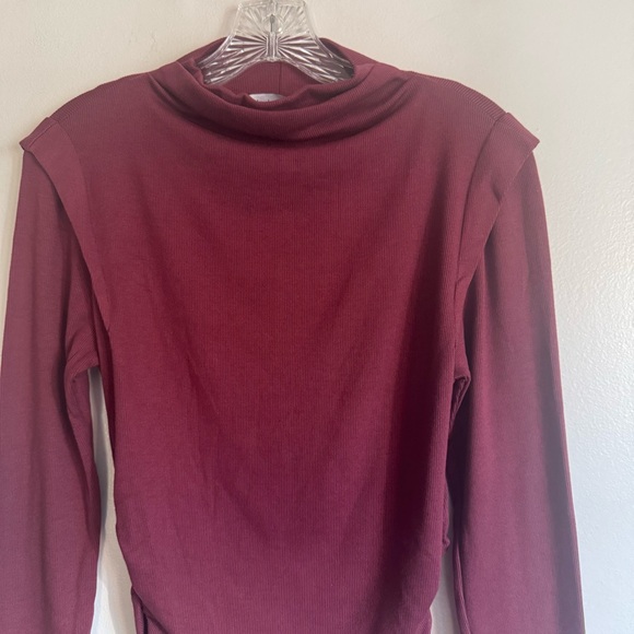 Michael Stars Denise Ultra Rib Top in Boysenberry Burgundy Size Medium NEW - Picture 5 of 11
